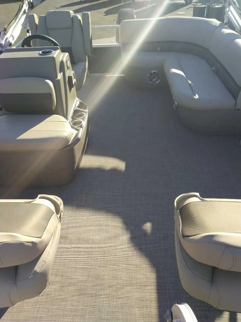 Slide: The Image of Sun Tracker Bass Buggy 16 XL Select 2025 - 72