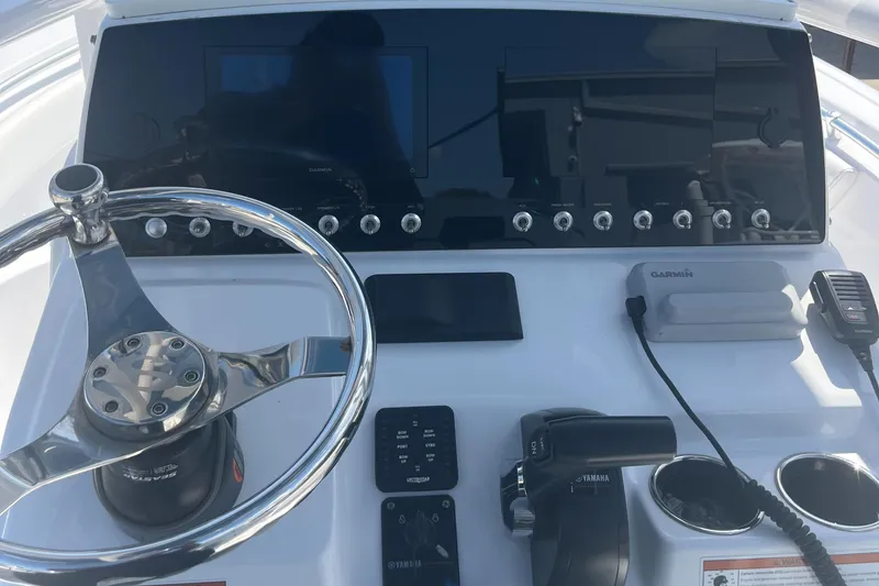 Slide: The Image of Sportsman Open 212 Center Console 2022 - 12