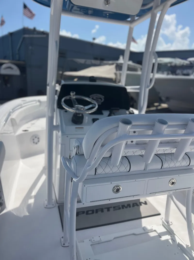 Slide: The Image of Sportsman Open 212 Center Console 2022 - 3
