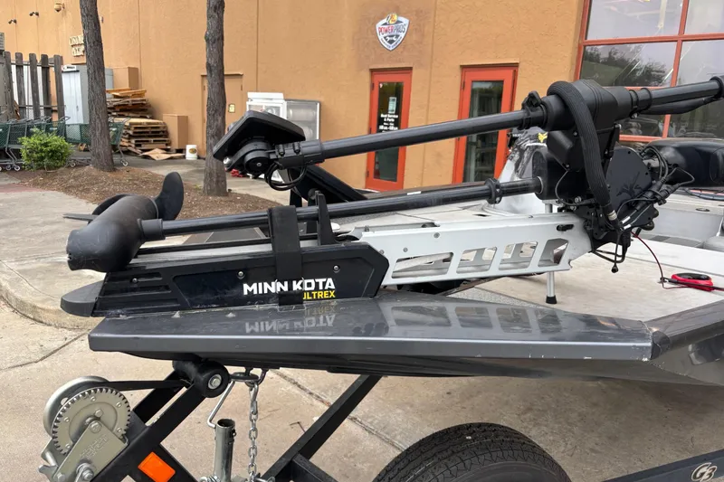 Slide: The Image of 2020 G3 Sportsman 1610 boat with Minn Kota Ultrex trolling motor. - 7