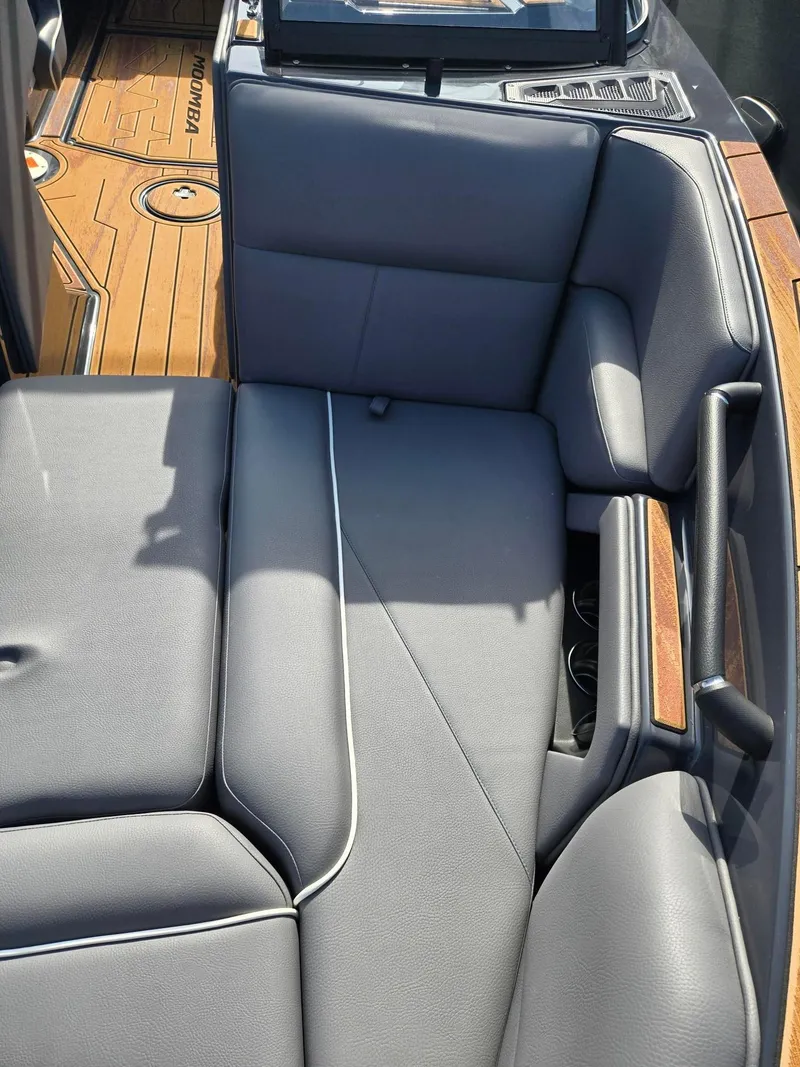 Slide: The Image of Moomba Craz 2025 - 20