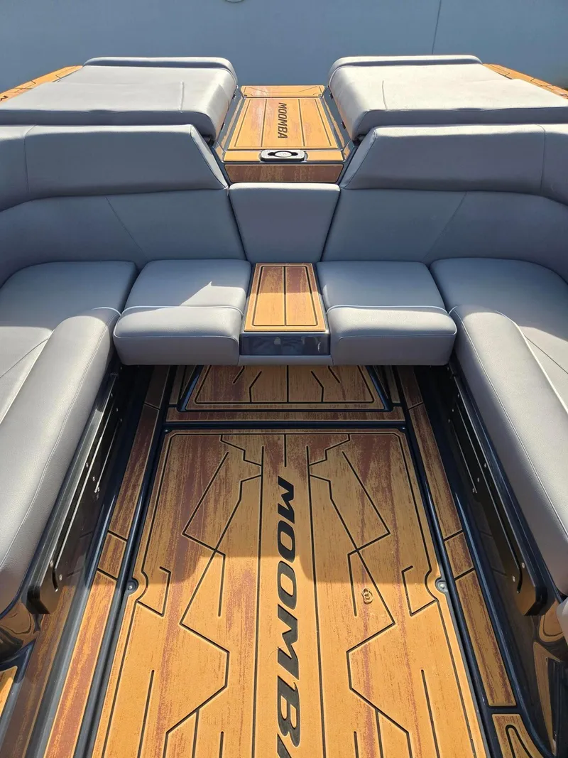 Slide: The Image of Moomba Craz 2025 - 8