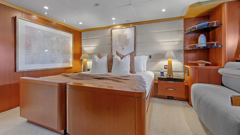 Slide: The Image of New Zealand Yachts Wave Piercer 2005 - 50