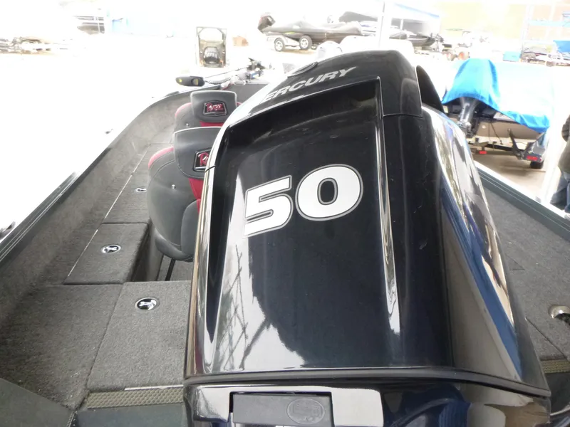 Slide: The Image of 2024 Ranger VS1665SC boat with Mercury 50 engine, interior view. - 11