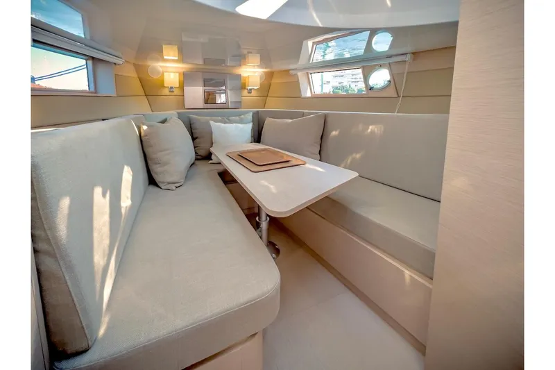 Slide: The Image of Tesoro T40 Inboard 2022 - 56