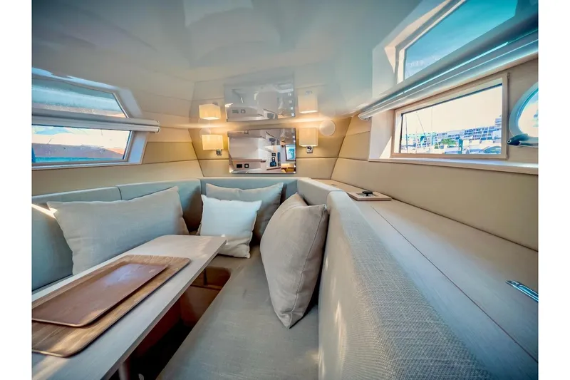 Slide: The Image of Tesoro T40 Inboard 2022 - 60