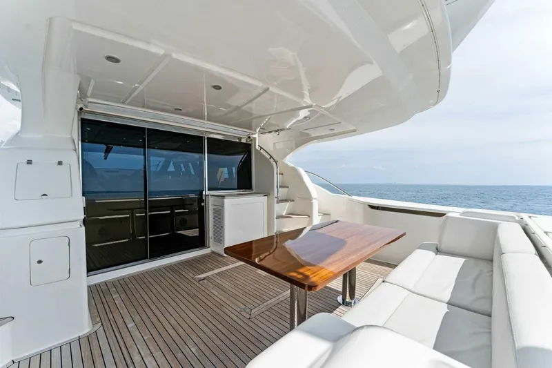 Slide: The Image of Ferretti 620 2013 - 52