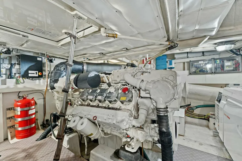 Slide: The Image of Ferretti Yachts 620 2013 - 62