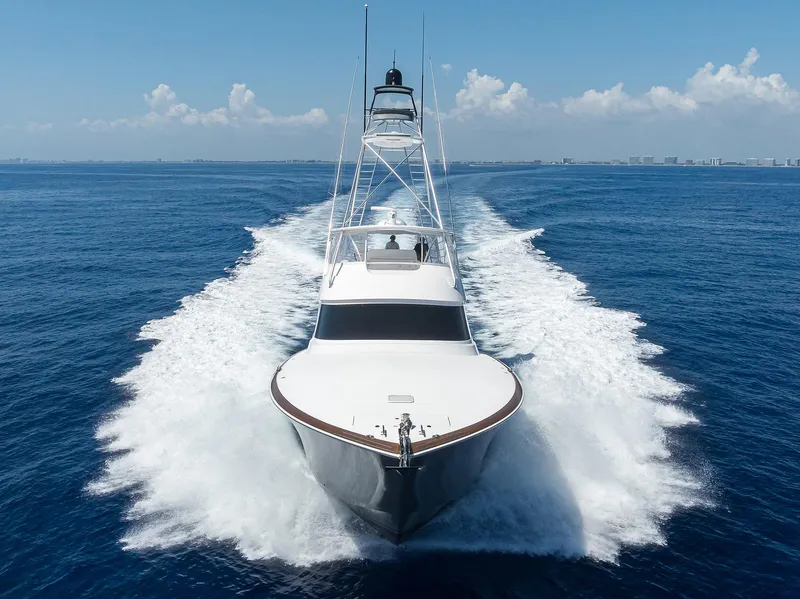 Slide: The Image of Viking 80 A SALT WEAPON - Running Shot - 102