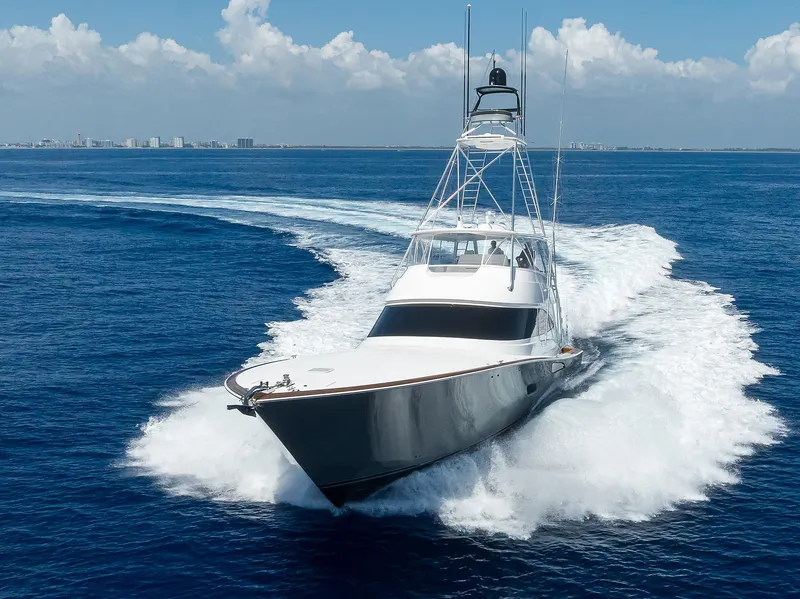 Slide: The Image of Viking 80 A SALT WEAPON - Running Shot - 104