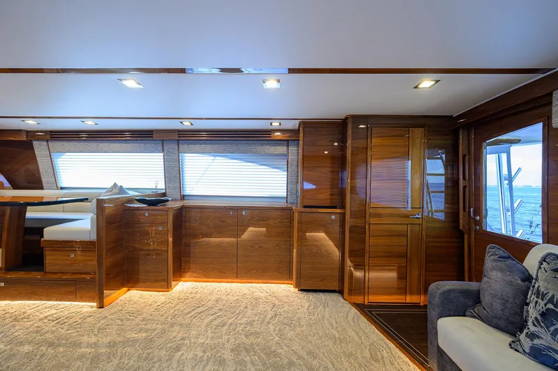 Slide: The Image of Viking 80 A SALT WEAPON - Salon - 11