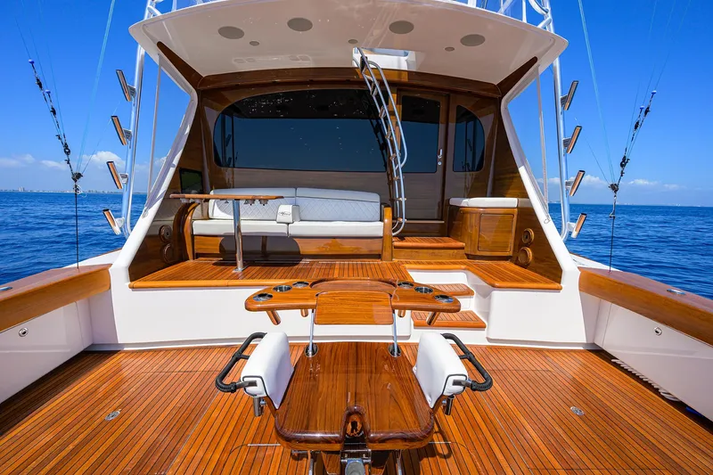 Slide: The Image of Viking 80 A SALT WEAPON - Cockpit - 57