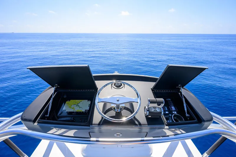 Slide: The Image of Viking 80 A SALT WEAPON - Tower Electronics - 74