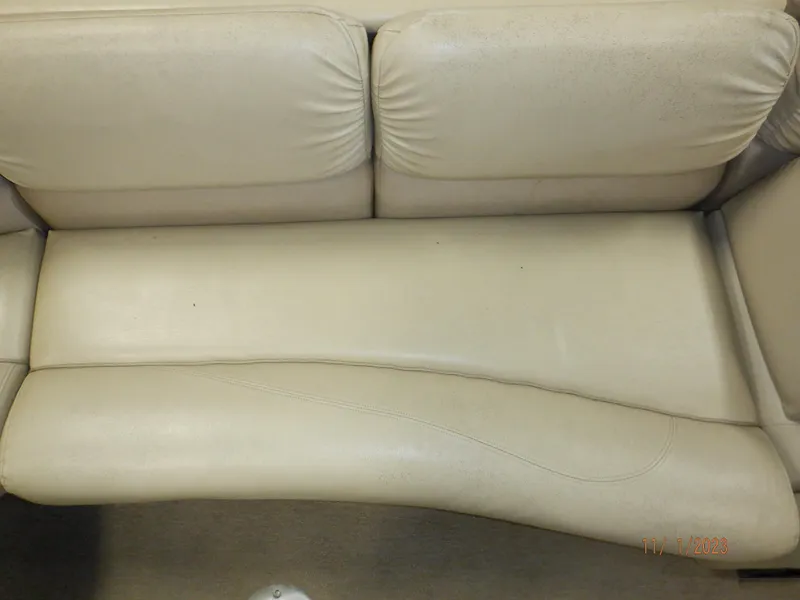 Slide: The Image of Cream leather seating on 2013 Sylvan Signature 8523 LZ boat. - 35