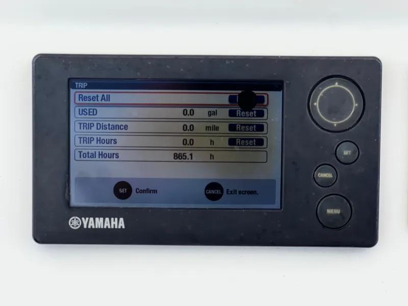 Slide: The Image of Yamaha boat display showing trip data and total hours for Cape Horn 22 OS, 2017 model. - 21