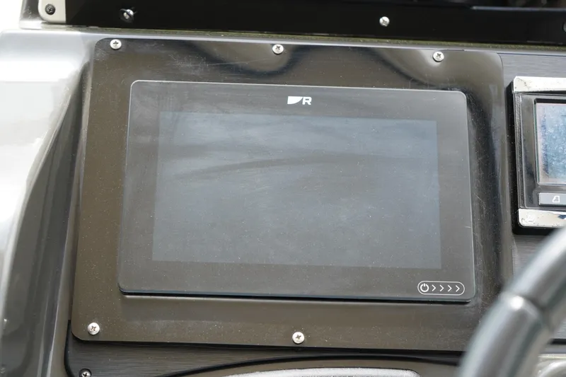 Slide: The Image of Dashboard display on a 2016 Sea Ray 330 Sundancer boat. - 19