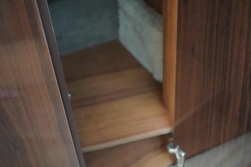 Slide: The Image of Sea Ray 330 Sundancer 2016 - 51