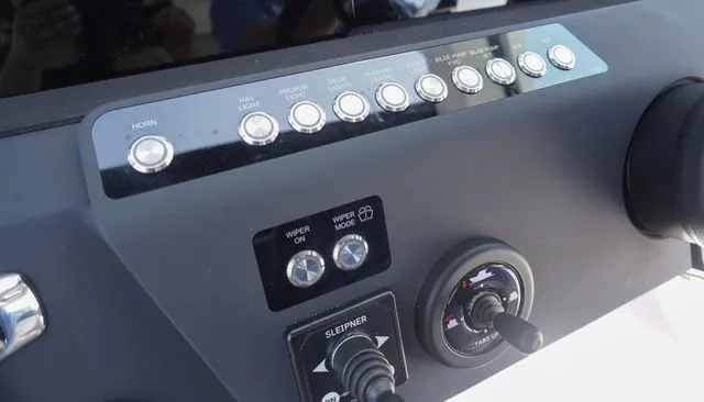 Slide: The Image of Axopar 29 XC Cross Cabin 2025 - 15