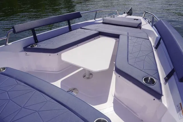 Slide: The Image of Axopar 29 XC Cross Cabin 2025 - 7