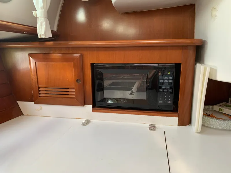 Slide: The Image of Beneteau Oceanis 461 2000 - 16