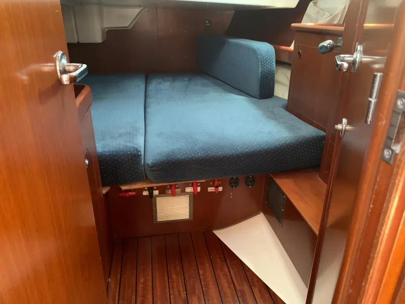 Slide: The Image of Beneteau Oceanis 461 2000 - 19