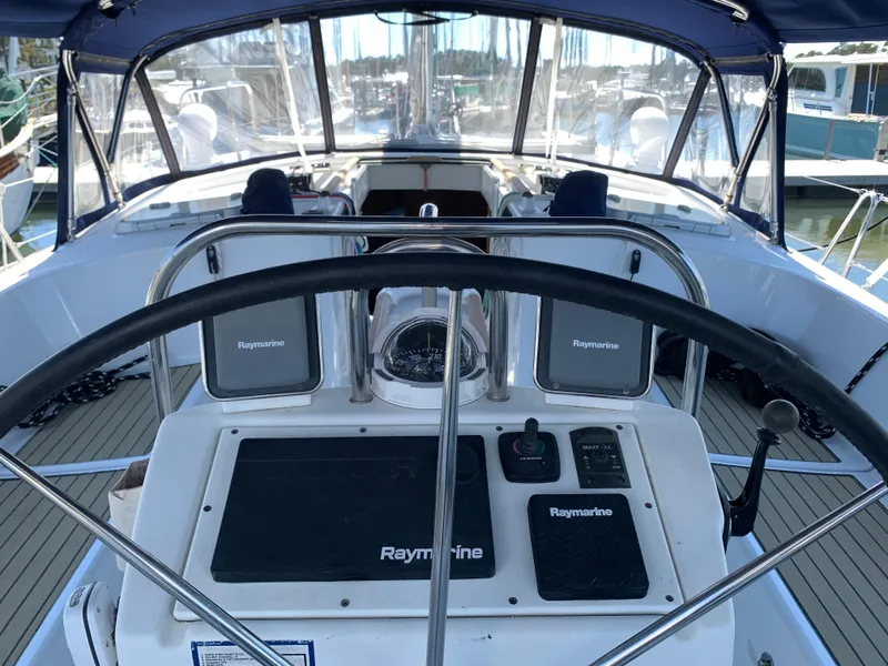 Slide: The Image of Beneteau Oceanis 461 2000 - 52