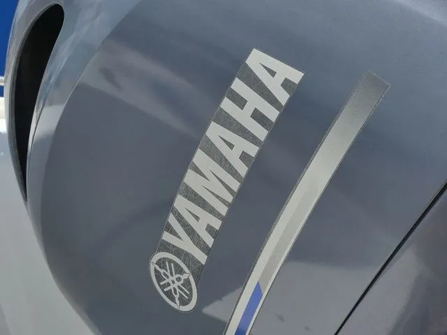 Slide: The Image of NauticStar 223 DC 2017 - 11