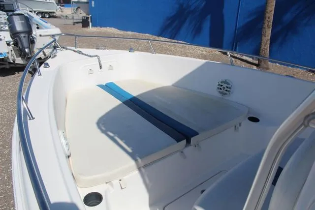 Slide: The Image of Pro-Line 24 Super Sport 2006 - 11