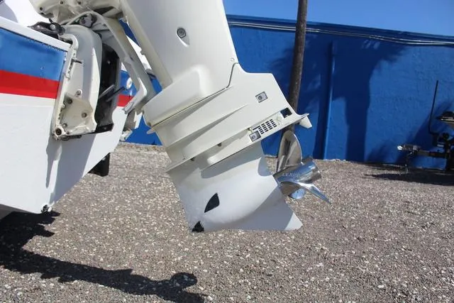 Slide: The Image of Pro-Line 24 Super Sport 2006 - 9