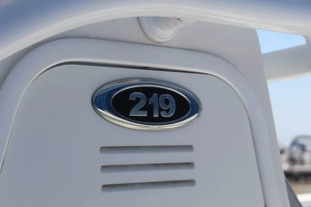 Slide: The Image of Sea Pro 219 Center Console 2018 - 10