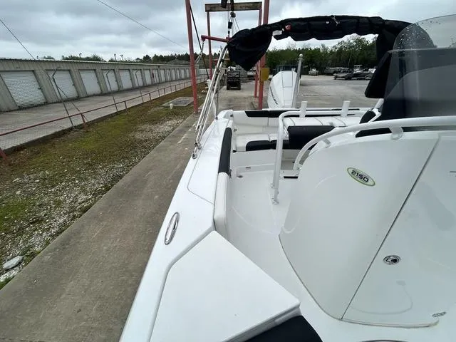 Slide: The Image of Tahoe 2150 CC 2019 - 8