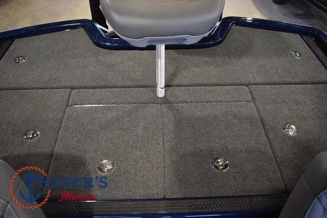 Slide: The Image of Ikon Boats VLX21 2025 - 30