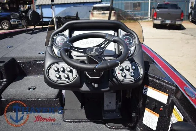 Slide: The Image of Triton 18 TrX 2025 - 18