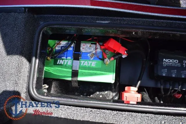 Slide: The Image of Triton 18 TrX 2025 - 35