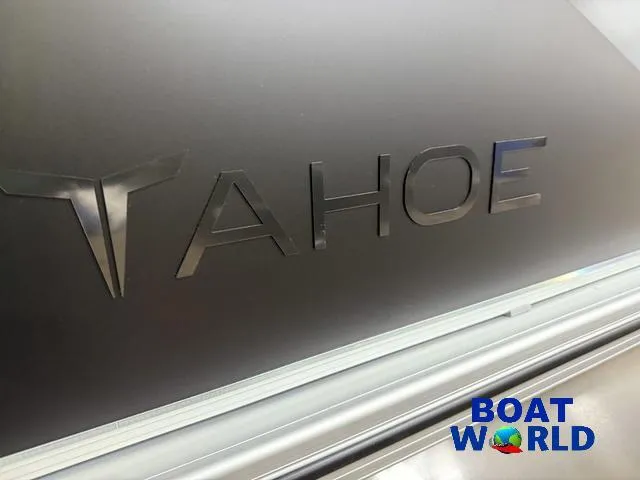 Slide: The Image of Tahoe Sport 2385 Swingback (VRB) Tritoon & Honda 4-Strok 2025 - 40