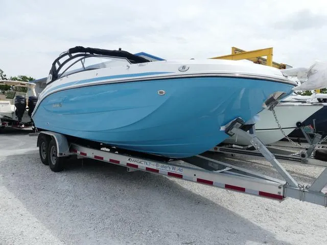 The Image of Hurricane SunDeck 2600 OB 2025 - 1