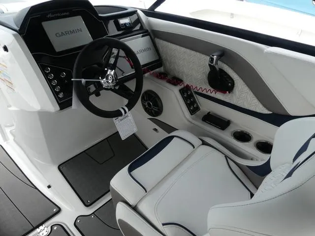 Slide: The Image of Hurricane SD2600-OB 2025 - 11