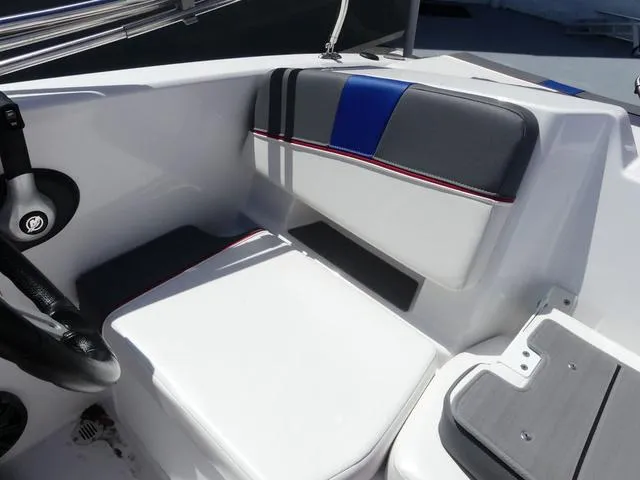 Slide: The Image of Tahoe T18 2023 - 9