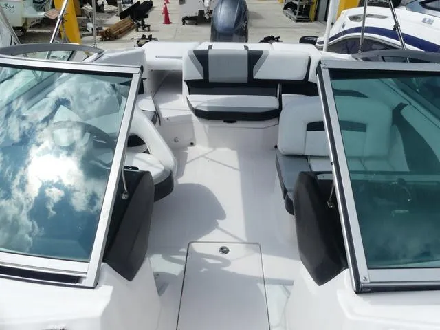 Slide: The Image of Regal 21 OBX 2020 - 15