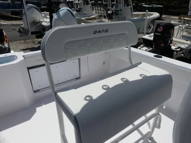 Slide: The Image of Aquasport 24AS Center Console 2025 - 11