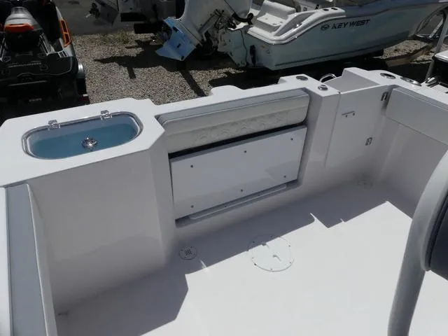 Slide: The Image of Aquasport 24AS Center Console 2025 - 12