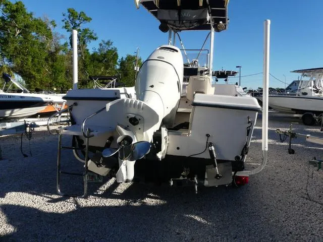 Slide: The Image of Grady-White 209CC 1998 - 5