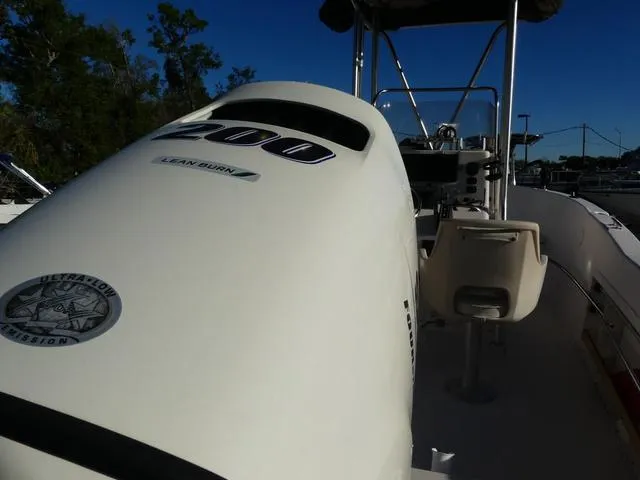 Slide: The Image of Grady-White 209CC 1998 - 7