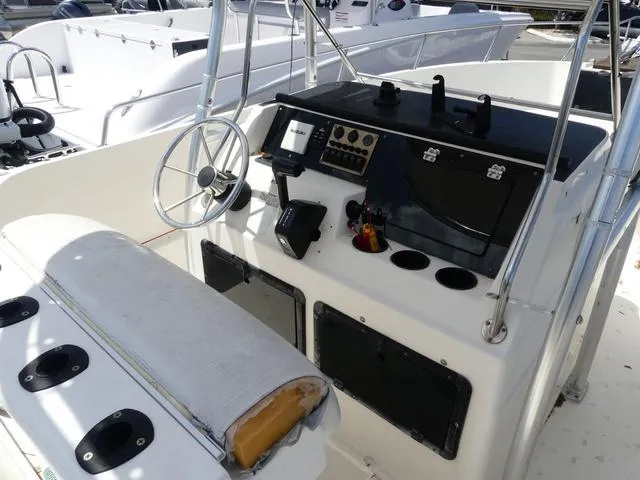 Slide: The Image of Pro-Line 230 Sportsman 1989 - 10