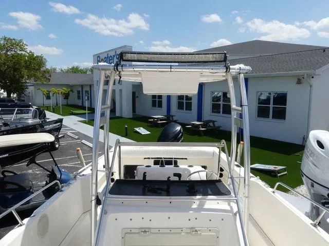 Slide: The Image of Pro-Line 230 Sportsman 1989 - 17