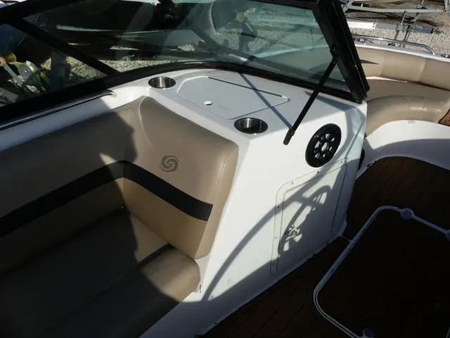 Slide: The Image of Hurricane SunDeck 187 OB 2021 - 13