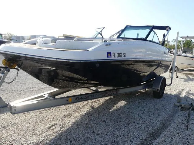 Slide: The Image of Hurricane SunDeck 187 OB 2021 - 3