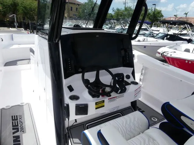 Slide: The Image of Twin Vee 280 GFX2 2025 - 11