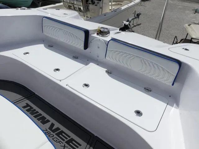 Slide: The Image of Twin Vee 280 GFX2 2025 - 20