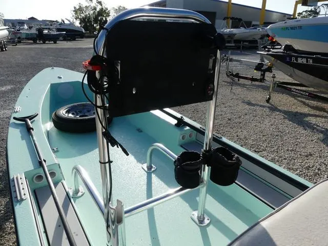 Slide: The Image of Salt Marsh SAVANNA MICRO SKIFF 2020 - 8